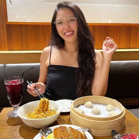 date in asia manila